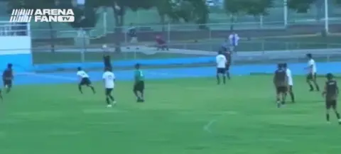 Dos recortes y con la pierna mala